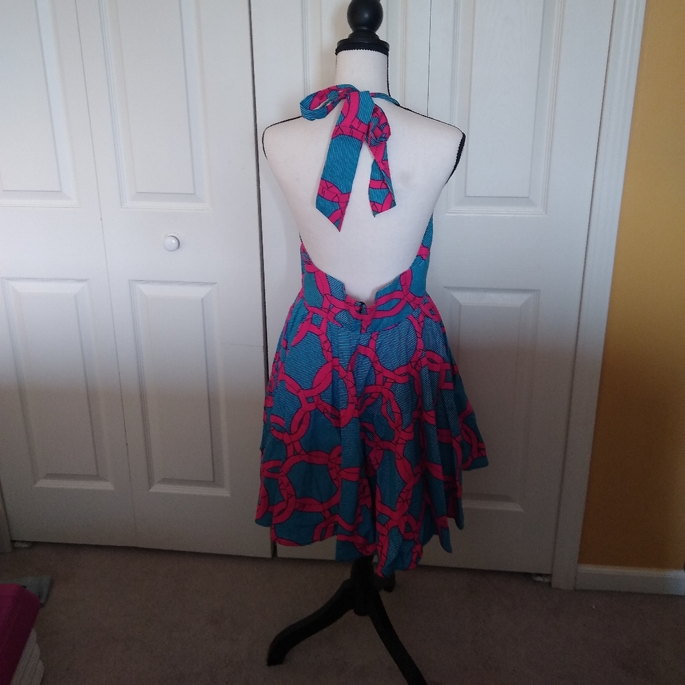 Dress - Picture 2 of 2